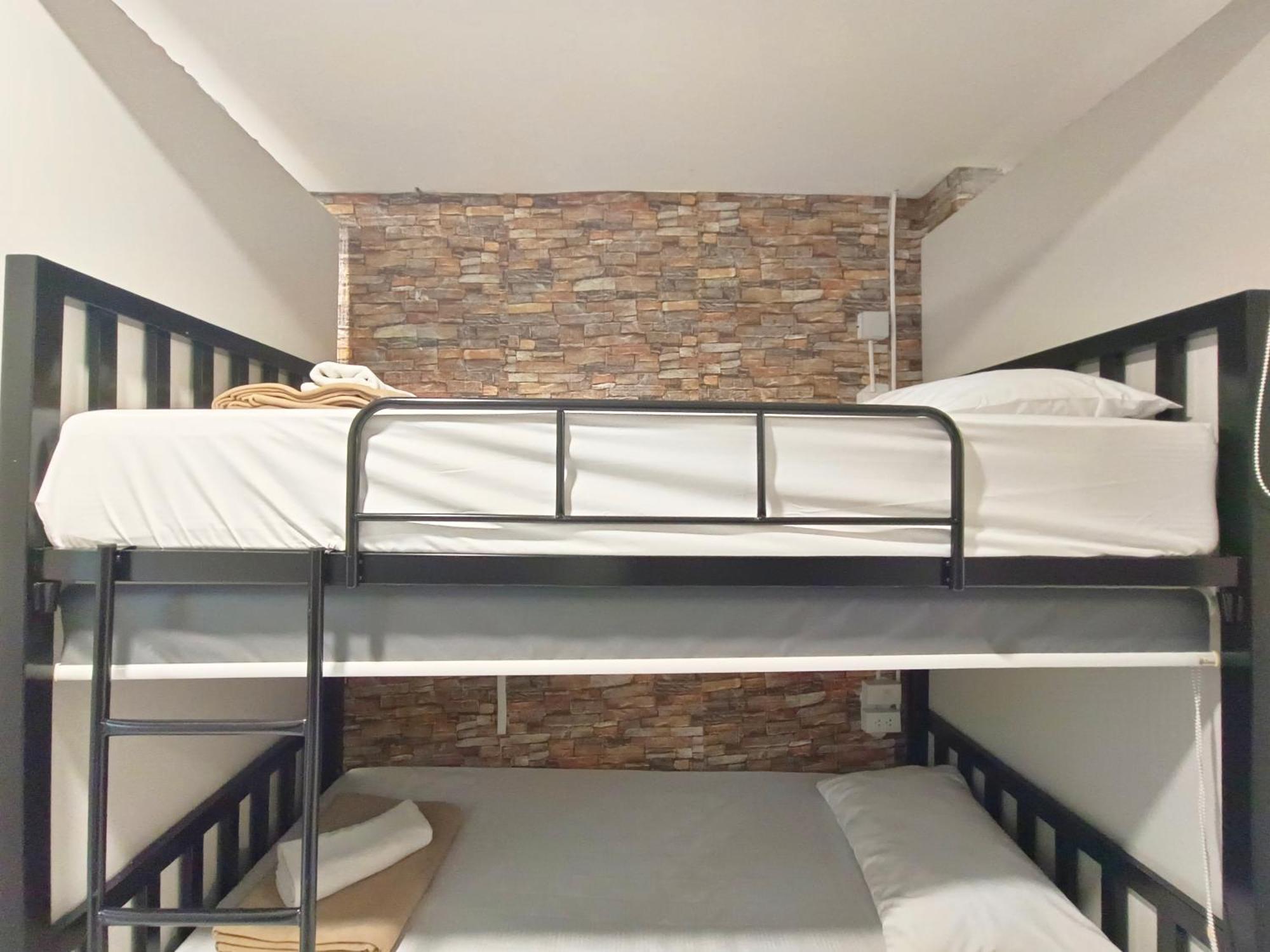 Cozy Rooms Asoke Bangkok Exterior foto